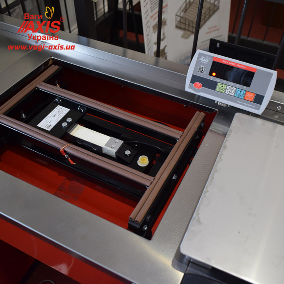 Весы в кассовый бокс BDU15-0304AK