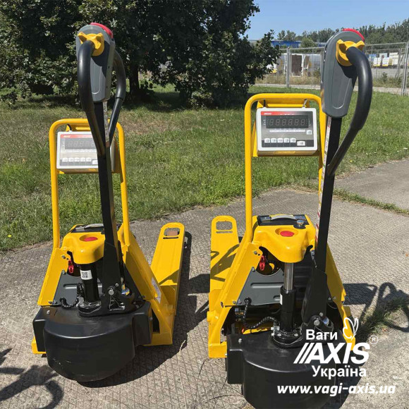 Электрическая рокла с весами Staxx 4BDU1500РЕ-П Практическое