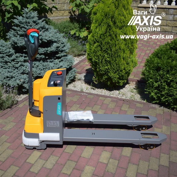Electric rocker self-propelled EJE M13 (1300kg.)