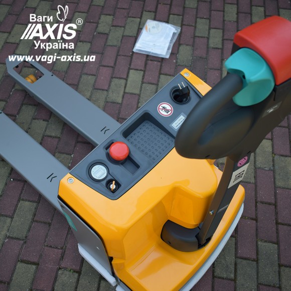 Electric rocker self-propelled EJE M13 (1300kg.)