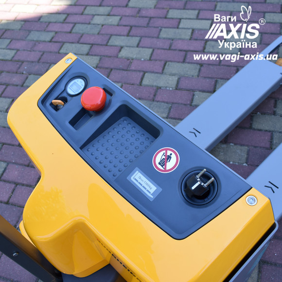 Рокла электрическая самоходная EJE M15 (1500кг.)